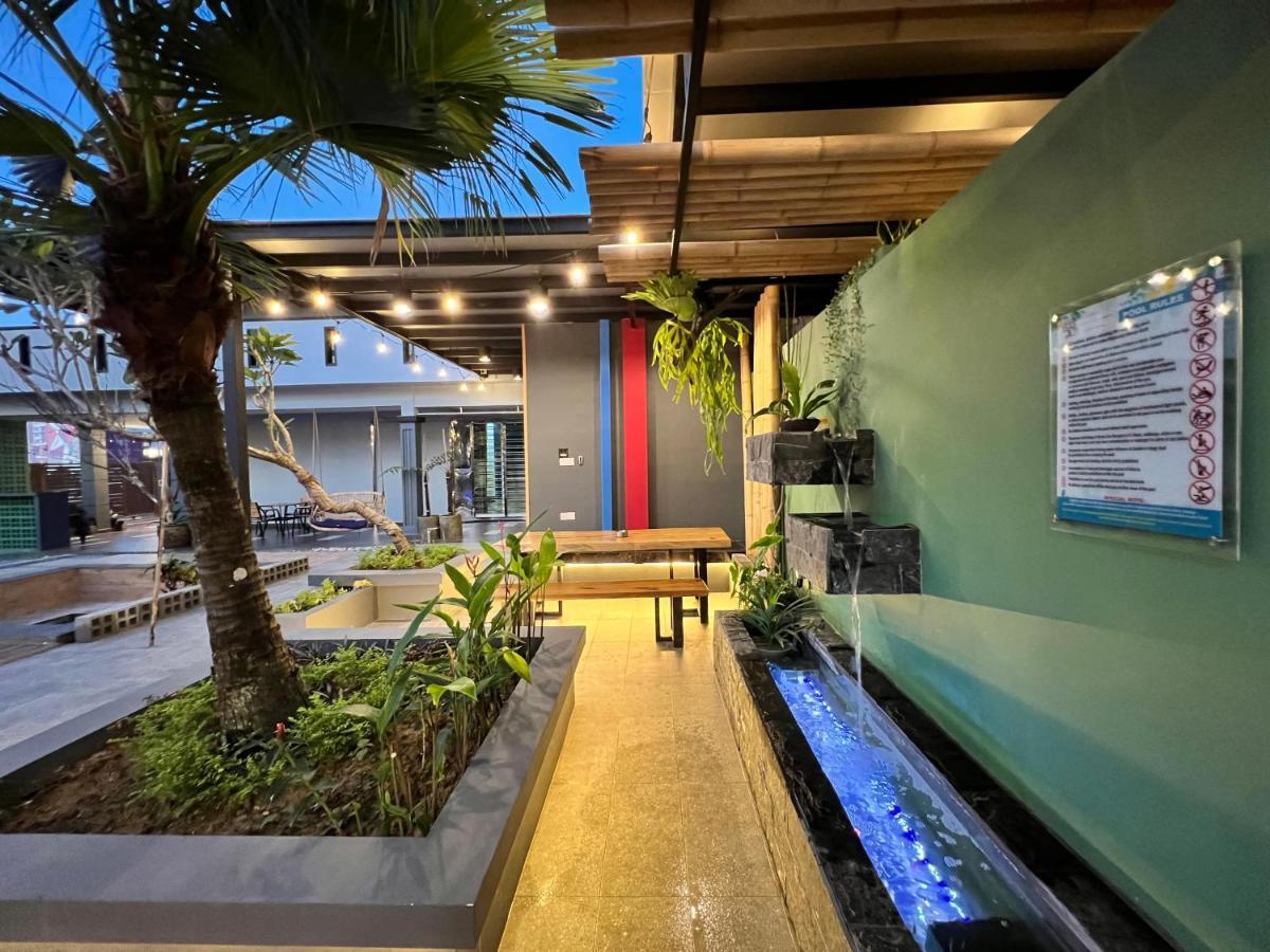 The Uniique Haus - Johor 1St Staycation Water Dining Experience Johor Bahru Exterior foto
