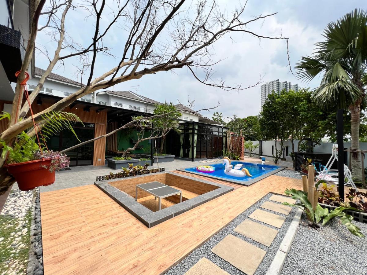 The Uniique Haus - Johor 1St Staycation Water Dining Experience Johor Bahru Exterior foto